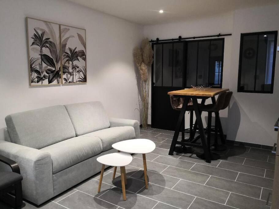オセールL'Annexe De L'Abbayeアパートメント エクステリア 写真